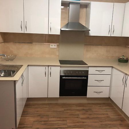 Carla24, Avenida Principal Apartment อากีลัส ภายนอก รูปภาพ